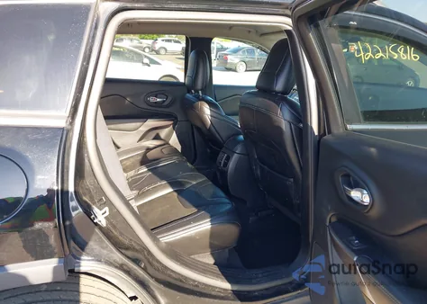 2019 Jeep Cherokee Latitude Plus 4X4 z USA, uszkodzony, nr VIN 1C4PJMLB2KD314292